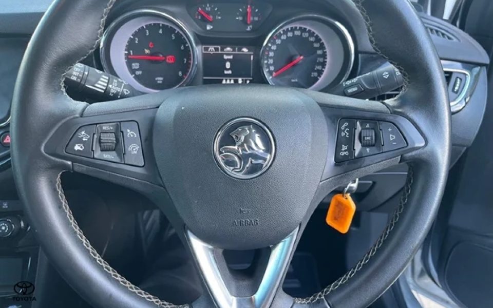 2018 Holden Astra R