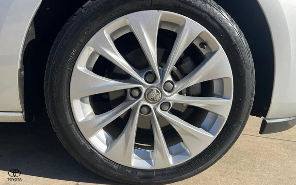 2018 Holden Astra R