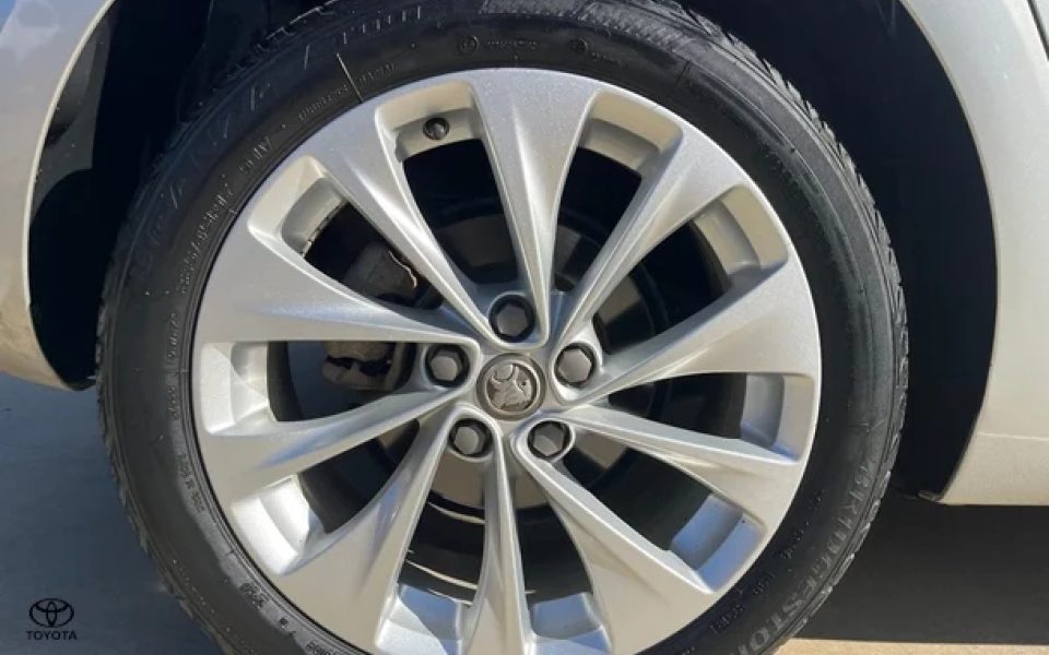 2018 Holden Astra R
