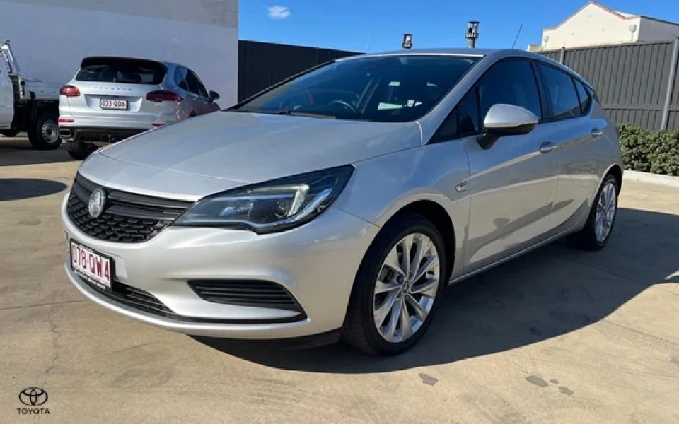 2018 Holden Astra R