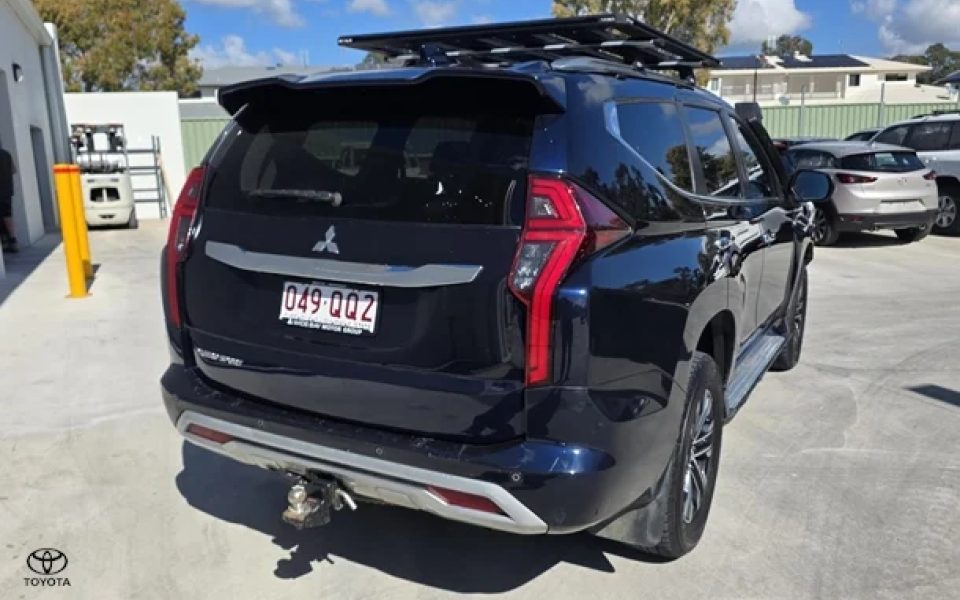 2022 Mitsubishi Pajero Sport GLS