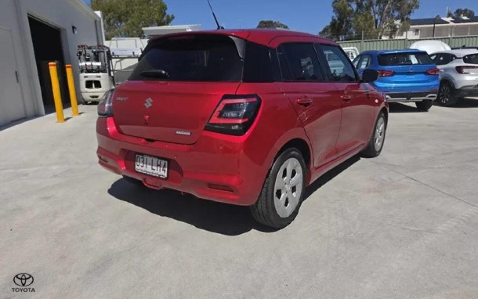 2024 Suzuki Swift Hybrid Plus