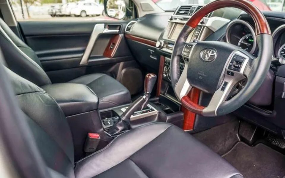 2017 Toyota Landcruiser Prado GDJ150R Kakadu Crystal Pearl 6 Speed Sports Automatic Wagon