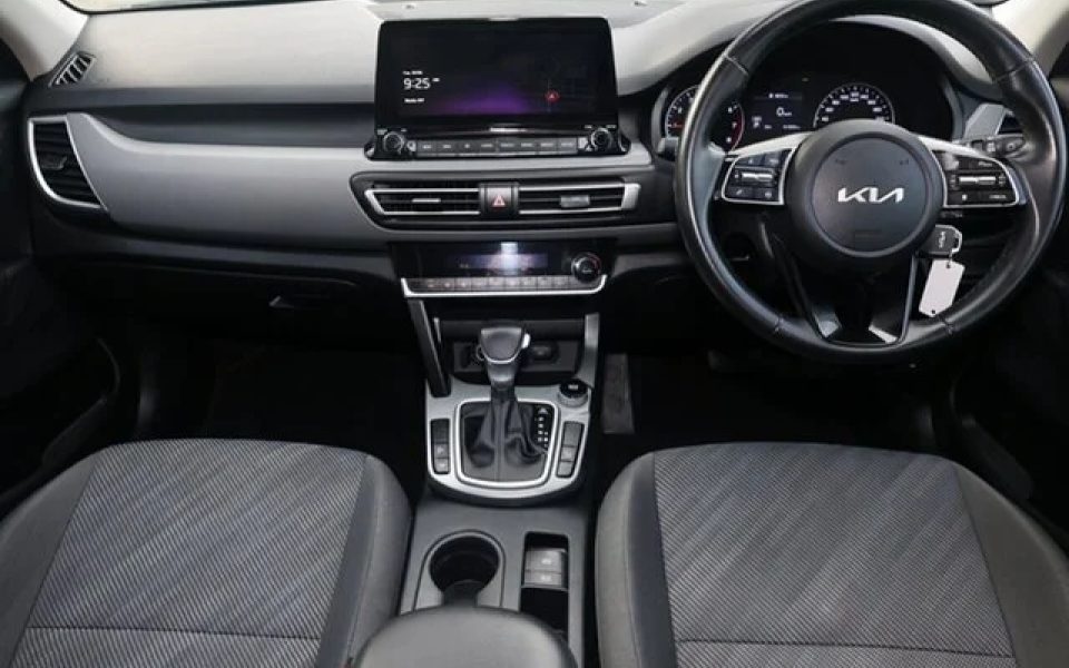 2021 KIA SELTOS Sport