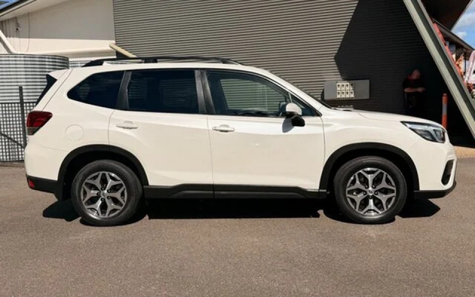 2019 SUBARU FORESTER 2.5i