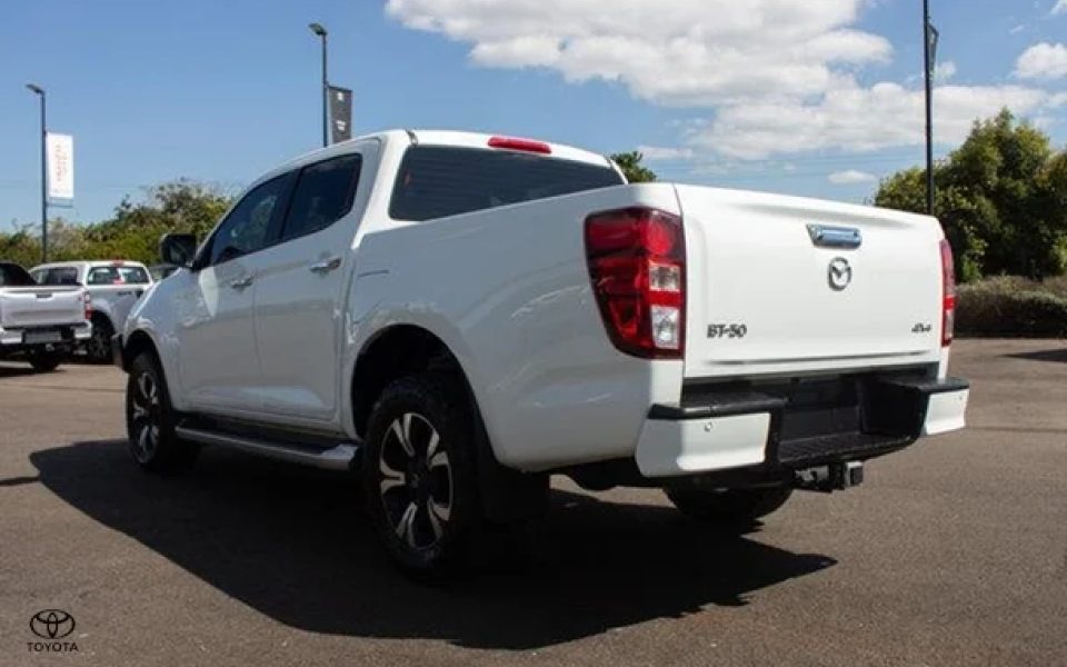 2023 Mazda BT-50 XTR
