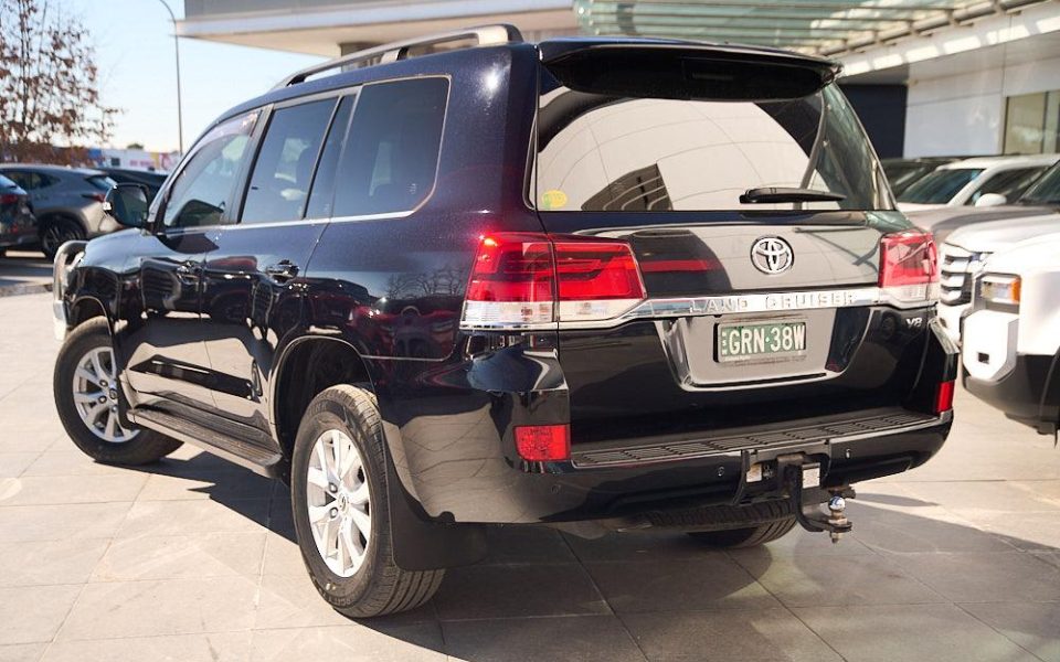 2016 Toyota Landcruiser VX