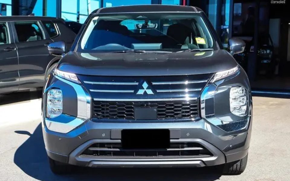 2025 Mitsubishi Outlander ZM MY25 ES AWD Graphite Grey 8 Speed Constant Variable Wagon