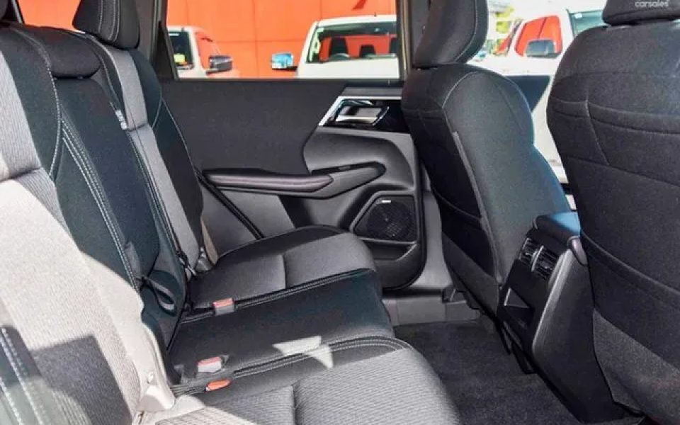 2025 Mitsubishi Outlander ZM MY25 LS AWD Sterling Silver 8 Speed Constant Variable Wagon