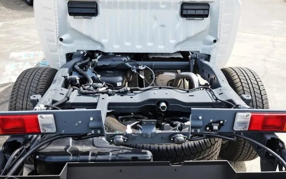 2025 Mitsubishi Triton MV MY25 GSR Double Cab 4x4 White Diamond 6 Speed Sports Automatic Cab Chassis