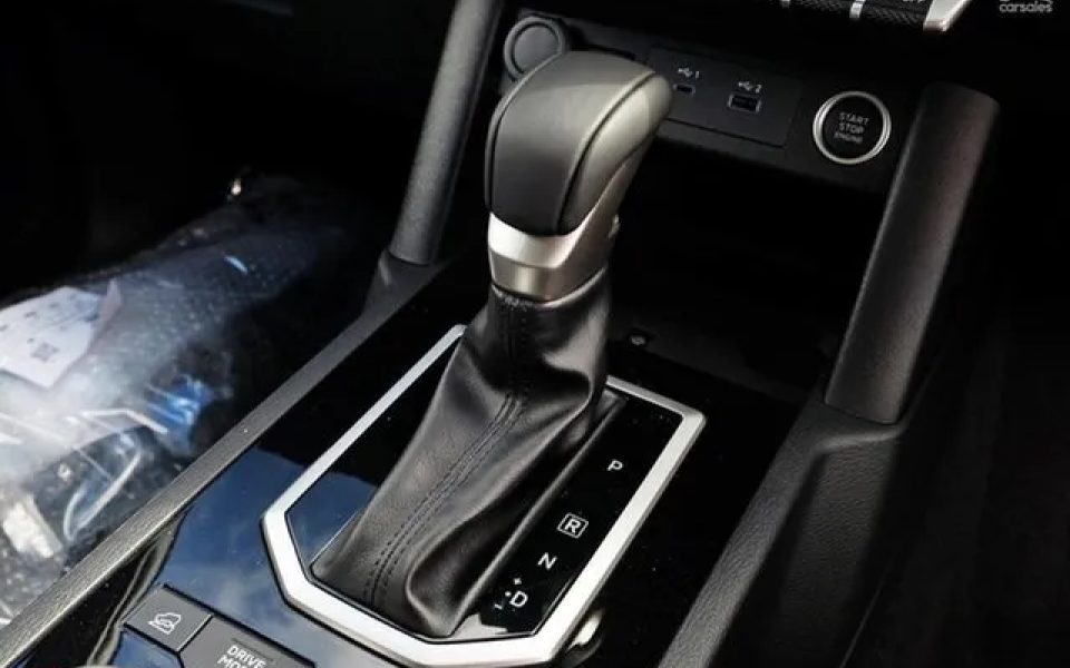 2025 Mitsubishi Triton MV MY25 GSR Double Cab 4x4 White Diamond 6 Speed Sports Automatic Cab Chassis
