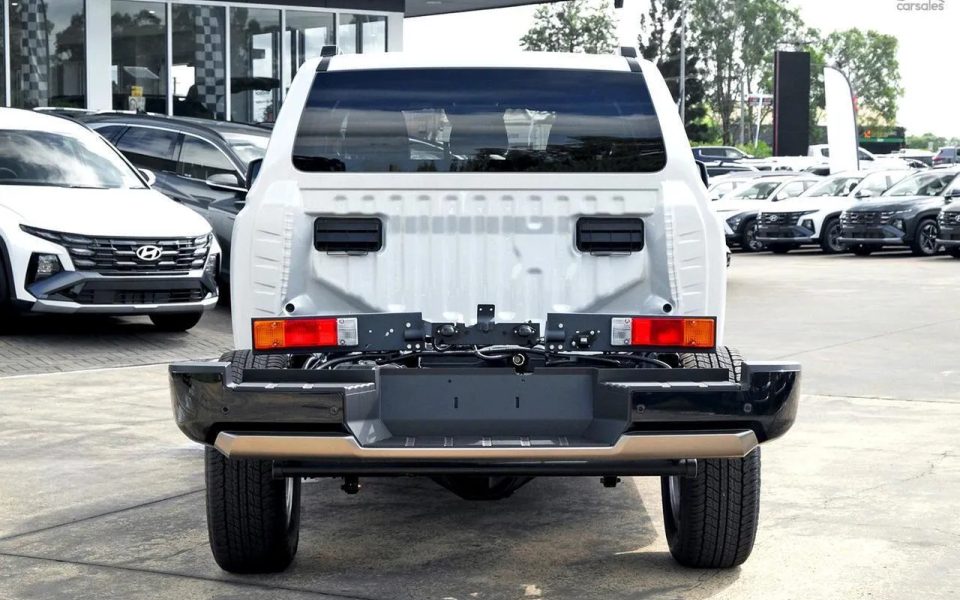 2025 Mitsubishi Triton MV MY25 GSR Double Cab 4x4 White Diamond 6 Speed Sports Automatic Cab Chassis