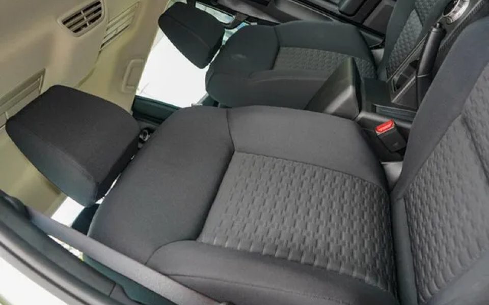 2025 Mitsubishi Triton MV MY25 GLX Double Cab 4x4 White 6 Speed Manual Cab Chassis