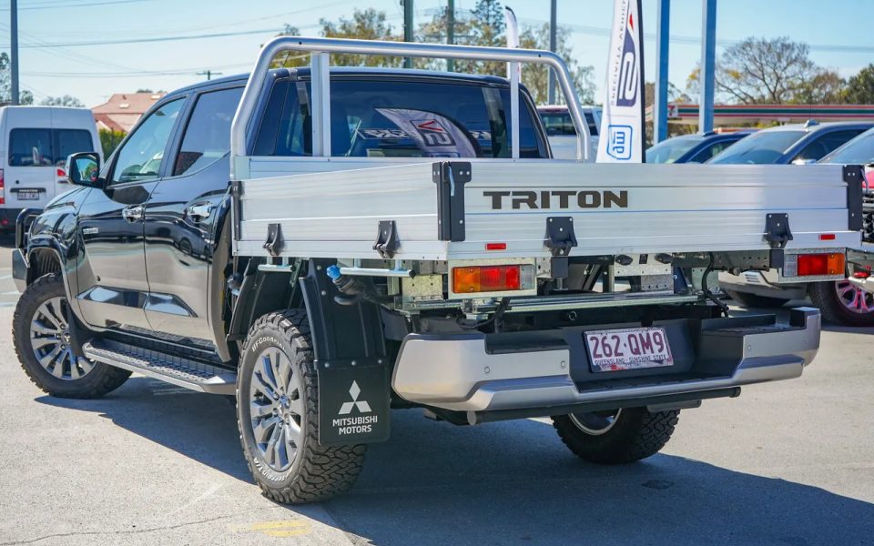 2025 Mitsubishi Triton MV MY25 GLS Double Cab 4x4 Black Mica 6 Speed Sports Automatic Cab Chassis