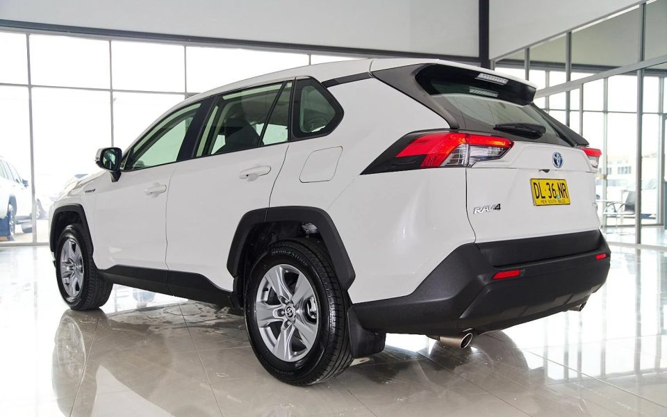 2024 Toyota Rav4 Hybrid GX-2WD
