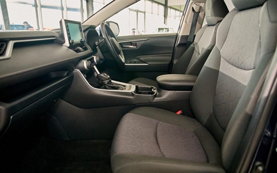 2020 Toyota RAV4 GXL
