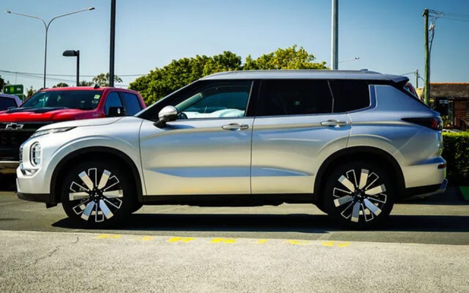2025 Mitsubishi Outlander ZM MY25 Aspire AWD Sterling Silver 8 Speed Constant Variable Wagon