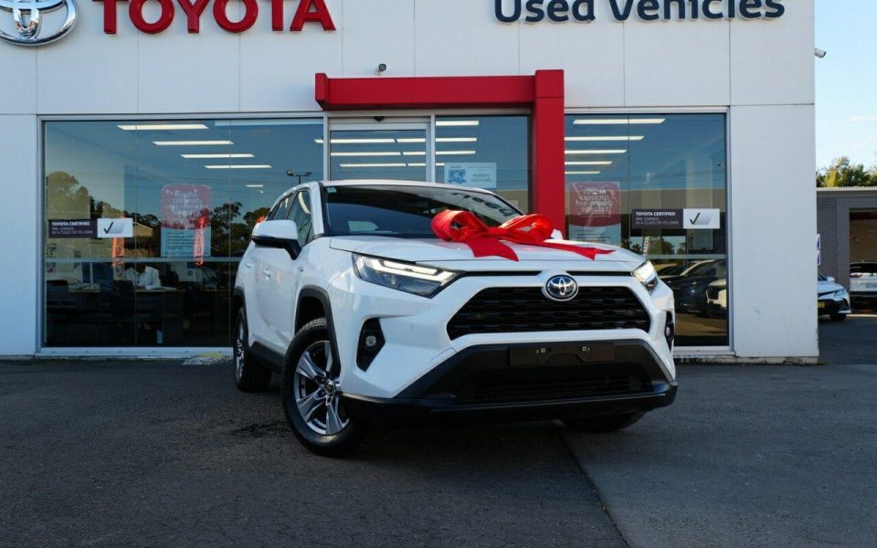 2024 Toyota RAV4 Hybrid GX-2WD