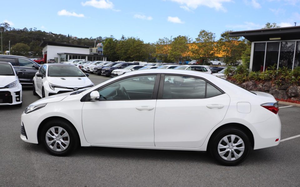 2019 Toyota Corolla Sedan Ascent