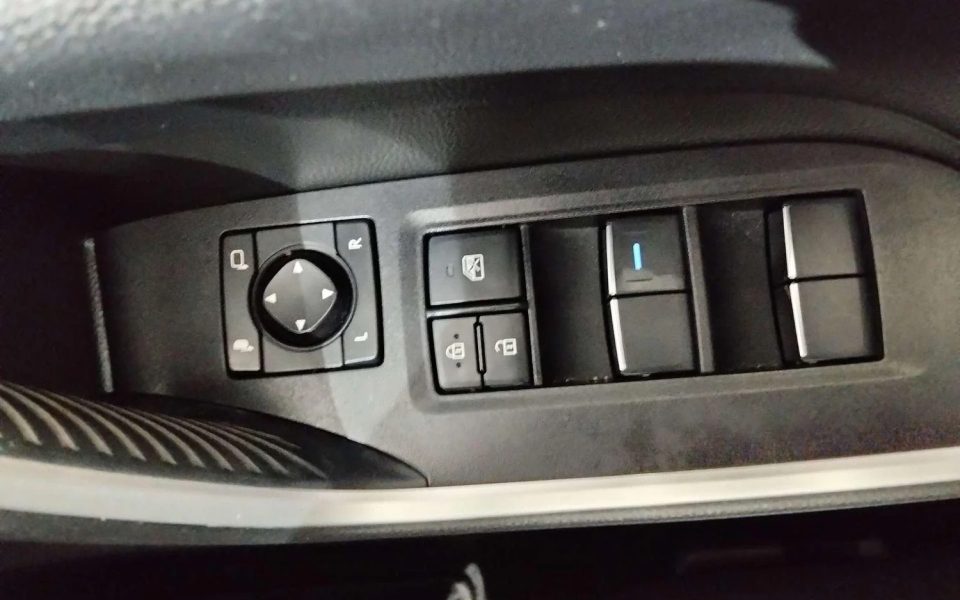 2020 Toyota RAV4 Hybrid Cruiser 2WD