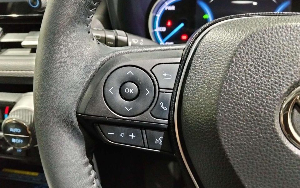 2020 Toyota RAV4 Hybrid Cruiser 2WD