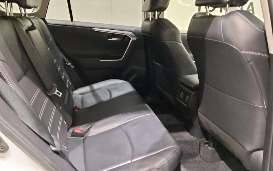 2020 Toyota RAV4 Hybrid Cruiser 2WD