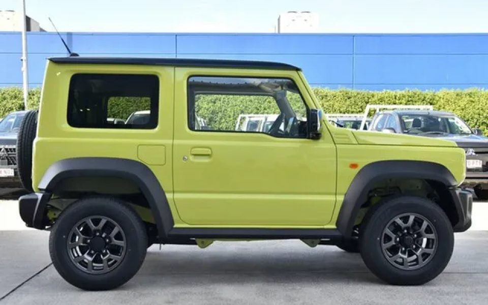2025 Suzuki Jimny JB74 GLX Kinetic Yellow & Black 4 Speed Automatic Hardtop