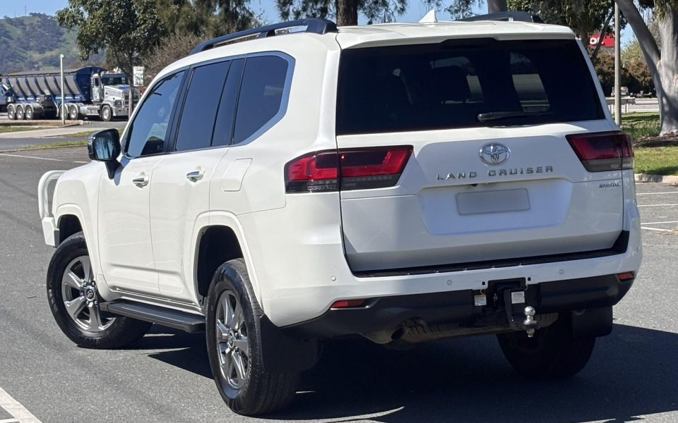 2022 Toyota LANDCRUISER Sahara