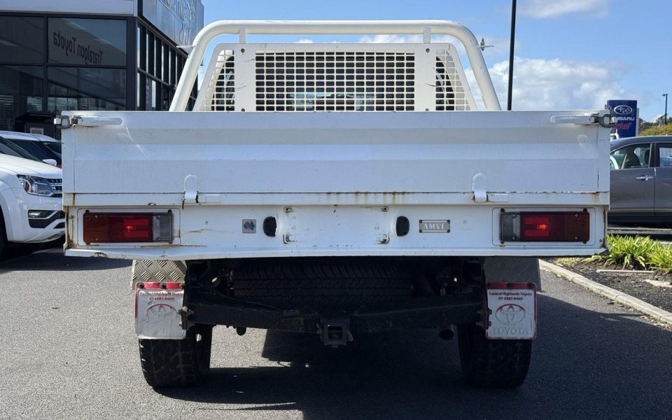 2019 Toyota Hilux SR