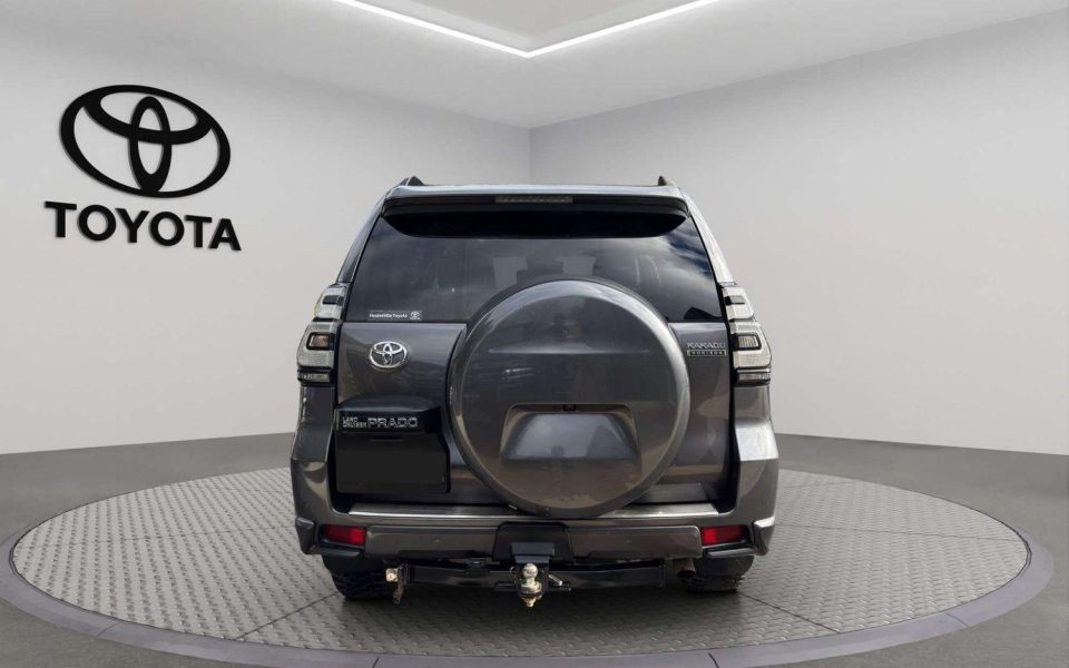 2020 Toyota Landcruiser Prado Kakadu