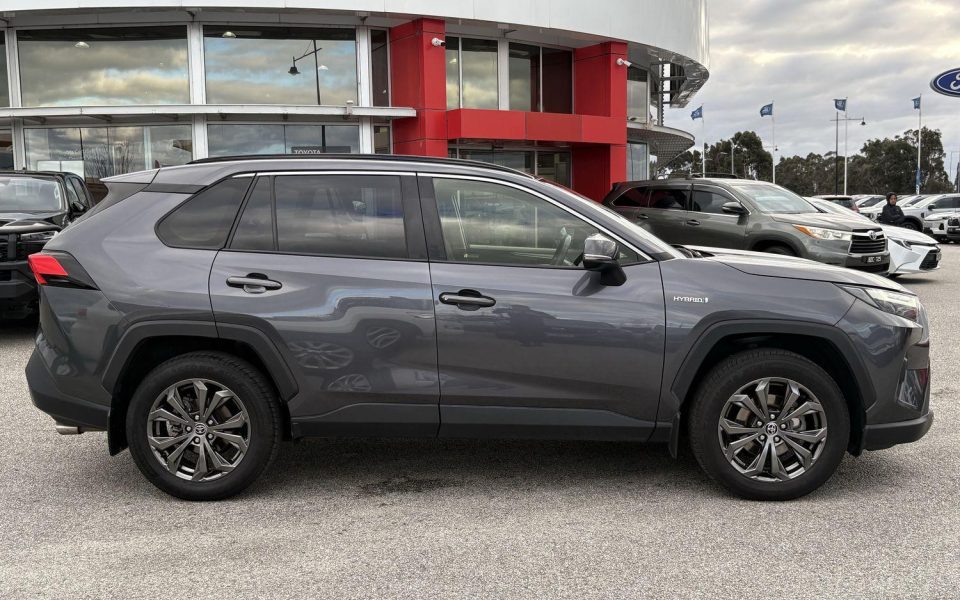 2022 Toyota RAV4 GXL-2WD