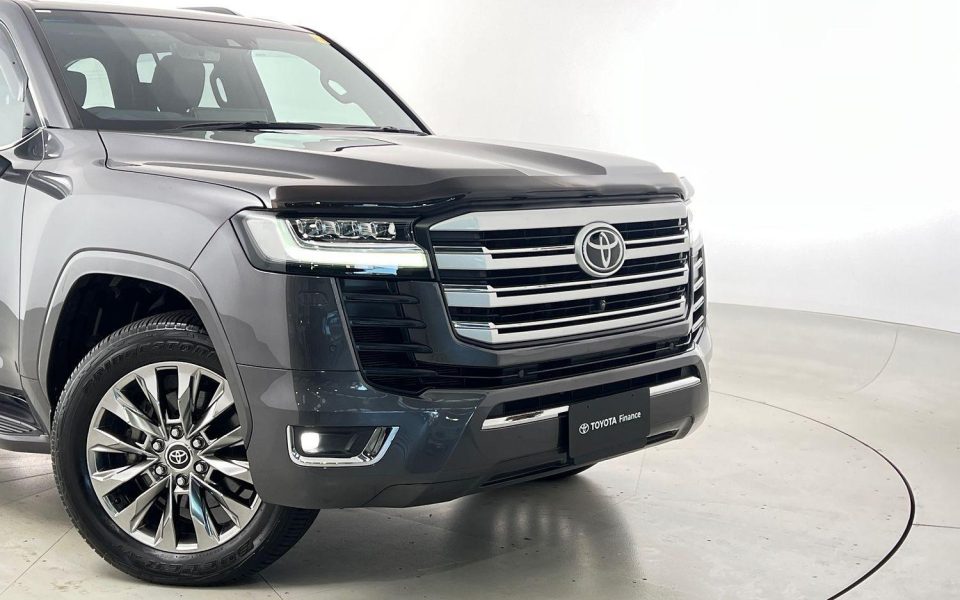 2022 Toyota Landcruiser Sahara ZX
