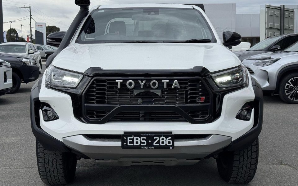 2024 Toyota Hilux GR-S