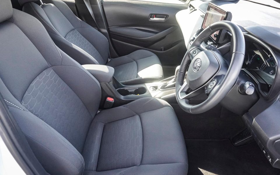 2025 Toyota Corolla SX