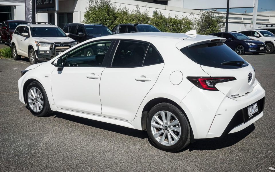 2025 Toyota Corolla SX