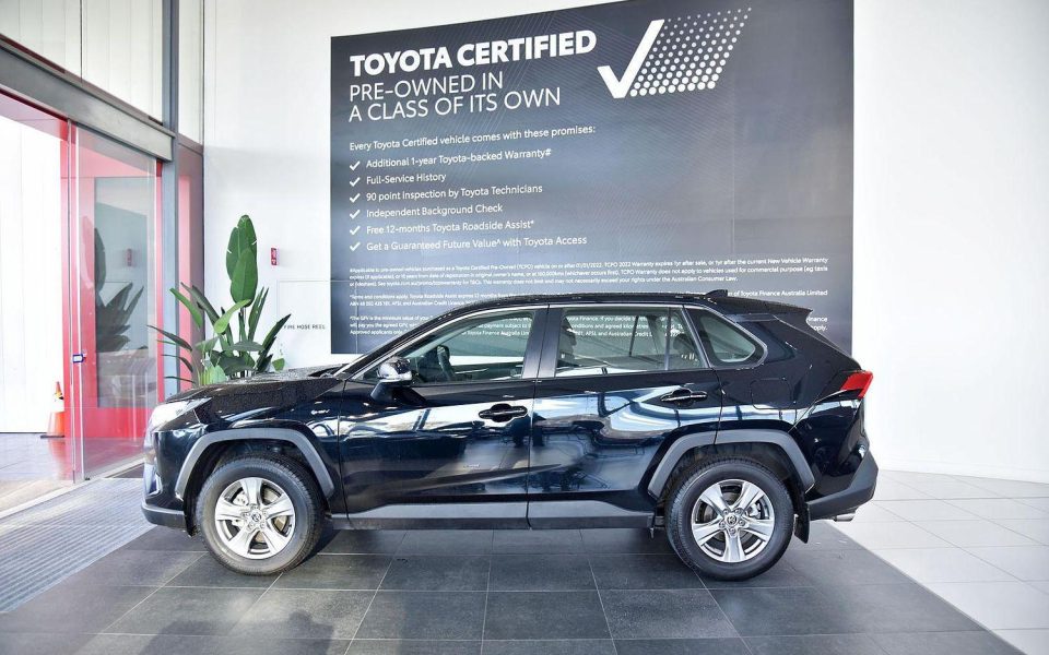 2025 Toyota RAV4 Hybrid GX-2WD
