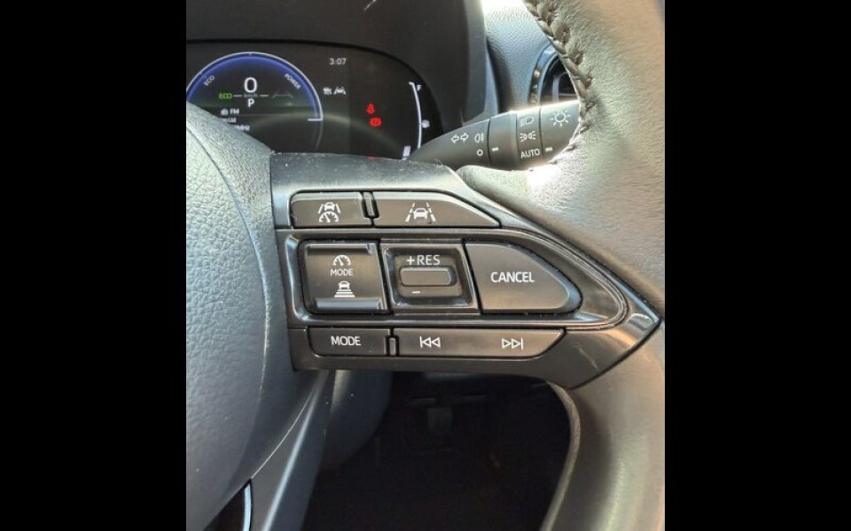 2025 Toyota Yaris Cross GX 2WD Wagon (Stunning Silver) Used Car