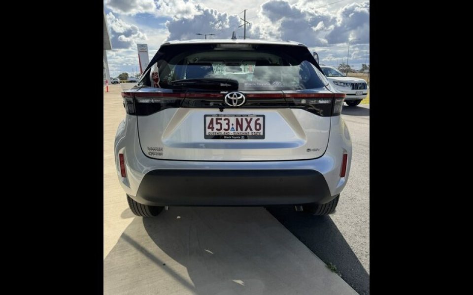 2025 Toyota Yaris Cross GX 2WD Wagon (Stunning Silver) Used Car