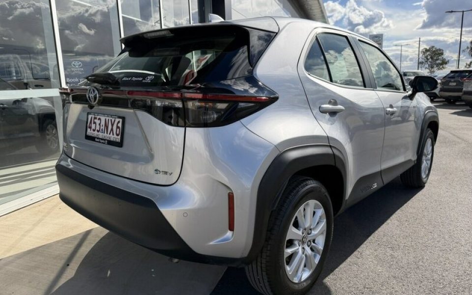 2025 Toyota Yaris Cross GX 2WD Wagon (Stunning Silver) Used Car