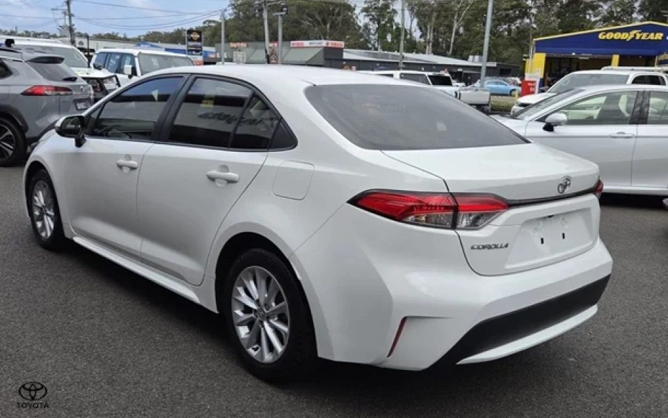 2020 Toyota Corolla Ascent Sport
