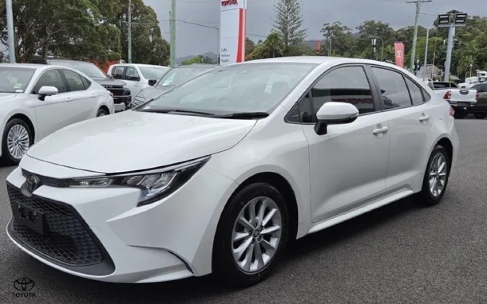 2020 Toyota Corolla Ascent Sport