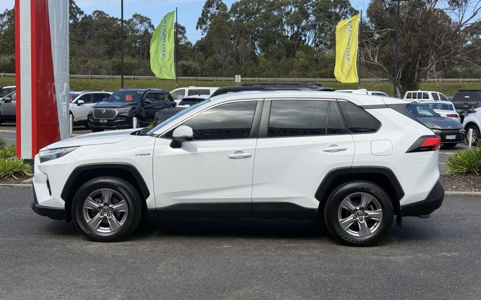 2022 Toyota Rav4 Hybrid GX-2WD
