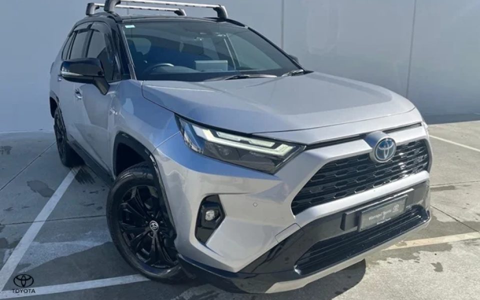 2024 Toyota RAV4 XSE