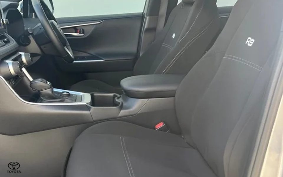 2024 Toyota RAV4 XSE