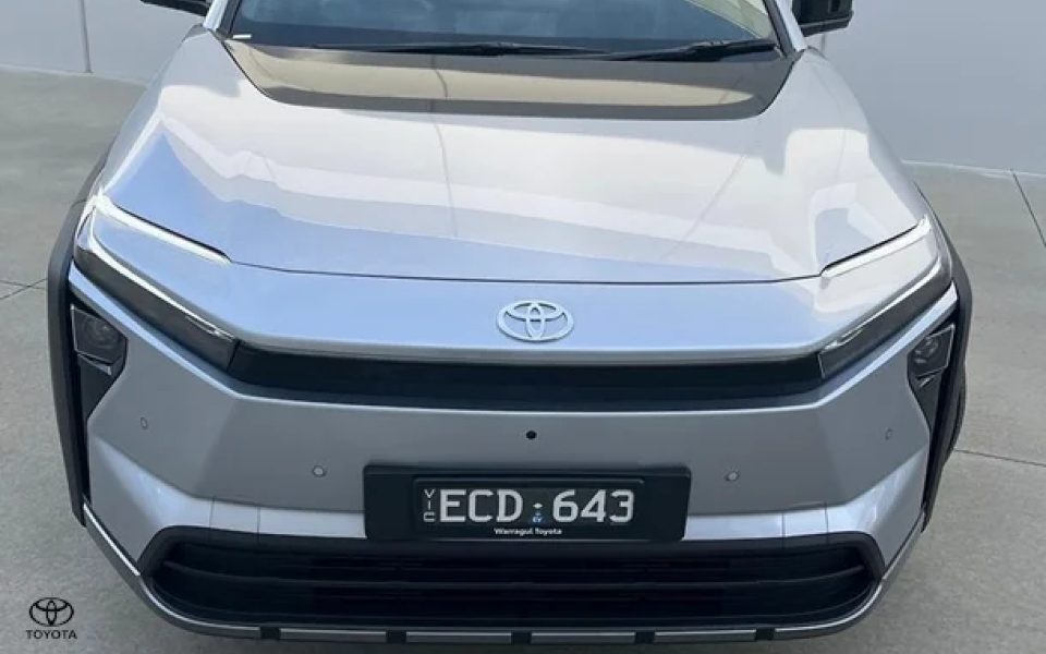 2026 Toyota bZ4X Touring