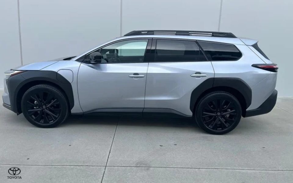 2026 Toyota bZ4X Touring
