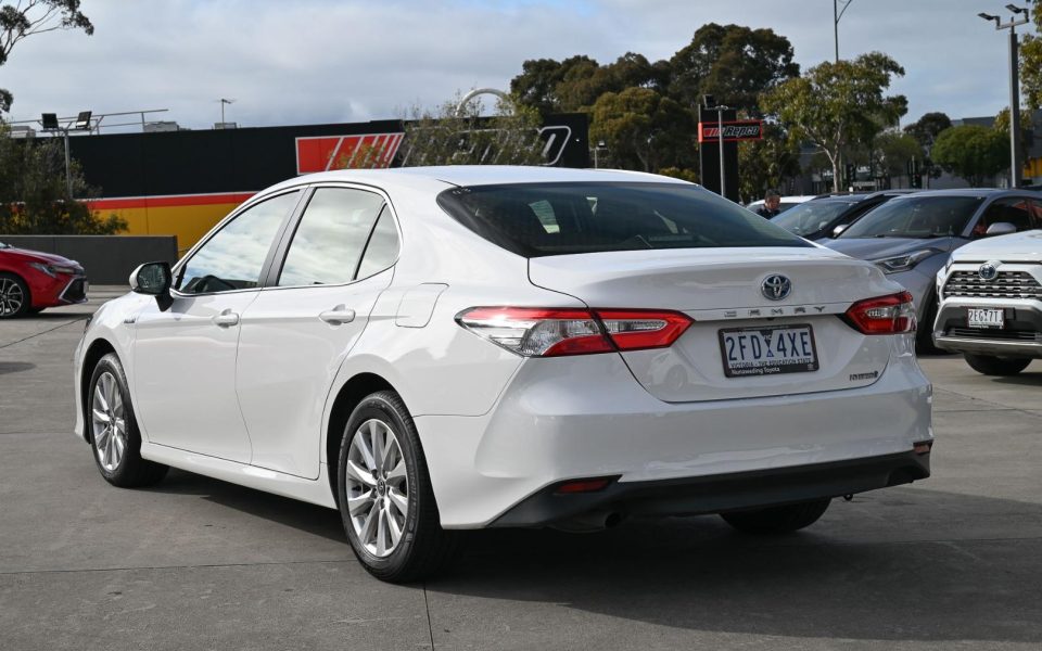 2020 Toyota Camry Hybrid Ascent