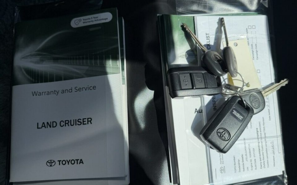 2024 Toyota Landcruiser GXL