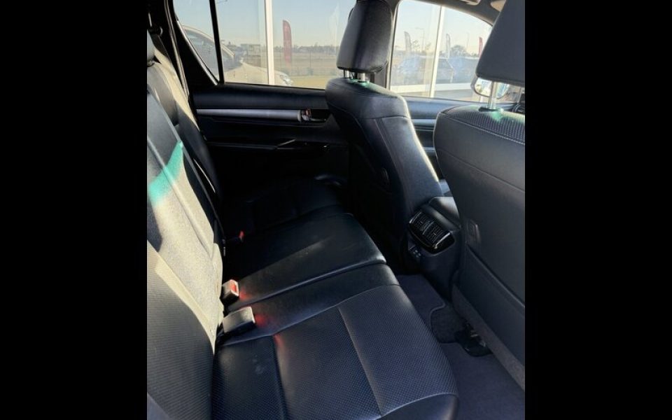 2025 Toyota Hilux Rogue Double Cab 48V
