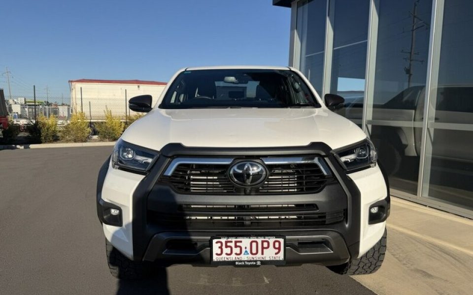 2025 Toyota Hilux Rogue Double Cab 48V